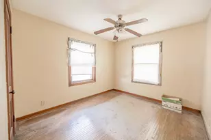 1203 Taylor St, Rockford, IL 61101 - Photo 8
