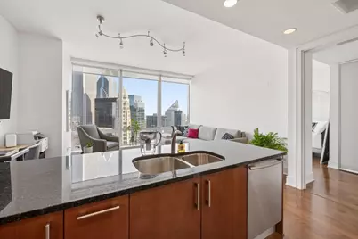 401 N Wabash Avenue #31i, Chicago, IL 60611 - Photo 10
