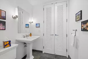 401 N Wabash Ave, Chicago, IL 60611 - Photo 16