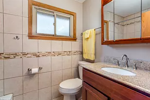 7049 W 91st St, Bridgeview, IL 60455 - Photo 12
