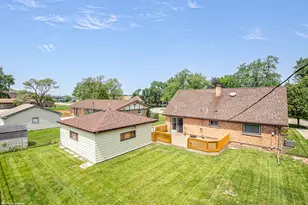 7049 W 91st St, Bridgeview, IL 60455 - Photo 24