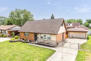 7049 W 91st St, Bridgeview, IL 60455 - Photo 1