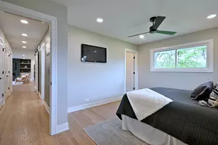 675 S Edgewood Ave, Elmhurst, IL 60126 - Photo 24