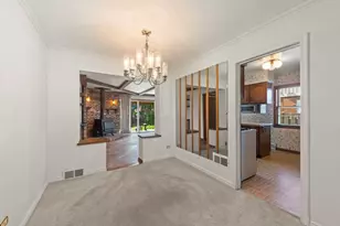 637 Oriole Ave, Park Ridge, IL 60068 - Photo 8