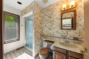 637 Oriole Ave, Park Ridge, IL 60068 - Photo 14