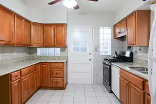 5838 N Mulligan Ave, Chicago, IL 60646 - Photo 10
