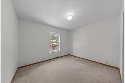 40 E Livingston Street, Godley, IL 60407 - Photo 10