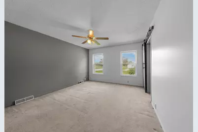 40 E Livingston Street, Godley, IL 60407 - Photo 8