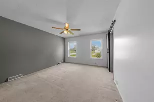 40 E Livingston St, Godley, IL 60407 - Photo 8