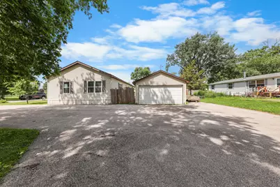 40 E Livingston Street, Godley, IL 60407 - Photo 2