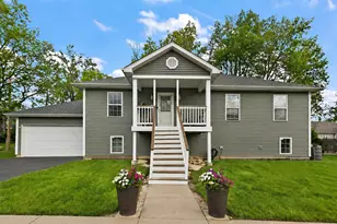405 Allen St, Joliet, IL 60436 - Photo 1