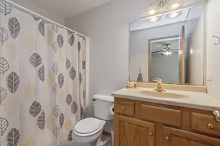 405 Allen St, Joliet, IL 60436 - Photo 14