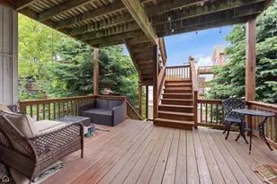 1516 W Byron St, Chicago, IL 60613 - Photo 2