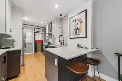 1516 W Byron Street #2W, Chicago, IL 60613 - Photo 6