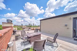 2914 N Sheffield Ave, Chicago, IL 60657 - Photo 40