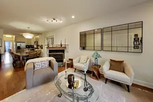 1247 N Rockwell St, Chicago, IL 60622 - Photo 2