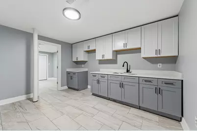 7732 S Phillips Avenue, Chicago, IL 60649 - Photo 16