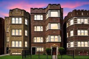 7732 S Phillips Ave, Chicago, IL 60649 - Photo 1