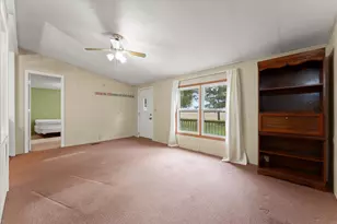 462 County Rd 2600 N, Mahomet, IL 61853 - Photo 4