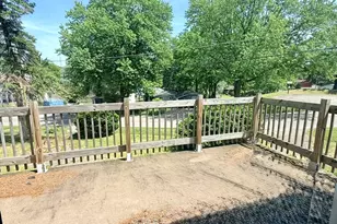 4923 W Wonder Lake Dr, Wonder Lake, IL 60097 - Photo 10