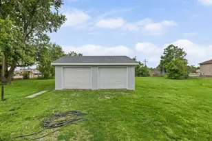 21 Mills Cart Rd, Salem, IL 62881 - Photo 8