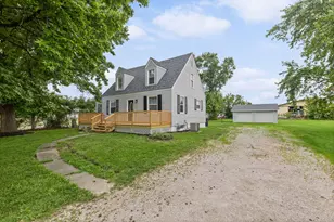 21 Mills Cart Rd, Salem, IL 62881 - Photo 4