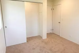 1327 Williamsburg Dr, Schaumburg, IL 60193 - Photo 10