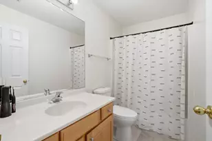 2361 Shiloh Dr, Aurora, IL 60503 - Photo 12