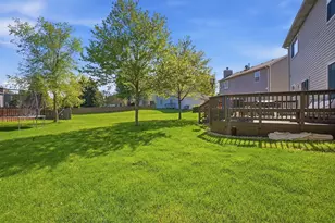 2361 Shiloh Dr, Aurora, IL 60503 - Photo 24