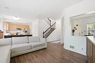 2361 Shiloh Dr, Aurora, IL 60503 - Photo 6