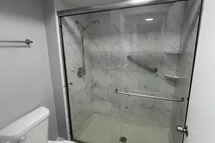121 S Spruce Ave, Wood Dale, IL 60191 - Photo 18
