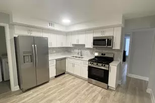 121 S Spruce Ave, Wood Dale, IL 60191 - Photo 12