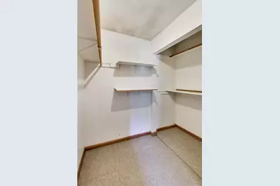 26371 N Diamond Lake Road, Mundelein, IL 60060 - Photo 20