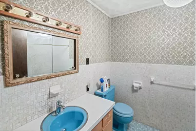 414 Gilliland Road, Walnut Hill, IL 62893 - Photo 26