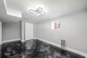 7918 S Anthony Ave, Chicago, IL 60619 - Photo 18