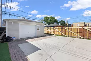 5051 W Montana St, Chicago, IL 60639 - Photo 22