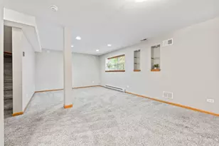 2822 Granite Ct, Crystal Lake, IL 60012 - Photo 40