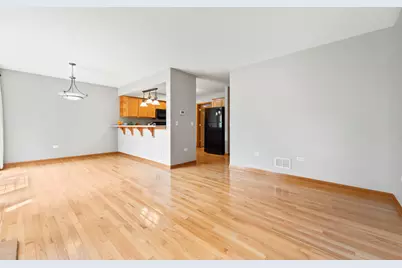 2822 Granite Court, Crystal Lake, IL 60012 - Photo 6