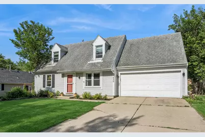 1050 Grenada Drive, Aurora, IL 60506 - Photo 2