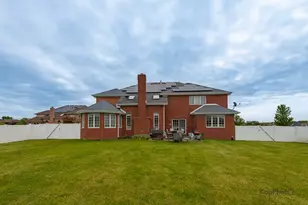 18730 Welch Way, Country Club Hills, IL 60478 - Photo 18