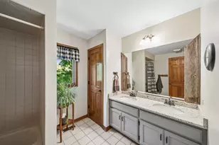 5S435 Arlington Ave, Naperville, IL 60540 - Photo 22
