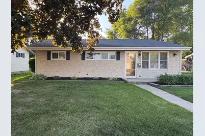 1417 Ann Avenue, Dixon, IL 61021 - Photo 1