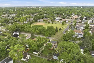 389 S Westgate Rd, Des Plaines, IL 60016 - Photo 36