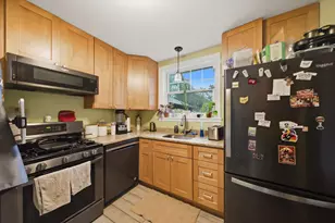 389 S Westgate Rd, Des Plaines, IL 60016 - Photo 10