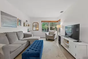 4939 N Wolcott Ave, Chicago, IL 60640 - Photo 8