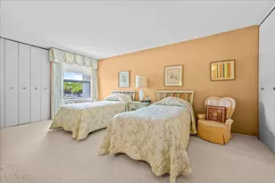[Address not provided], Wilmette, IL 60091 - Photo 12