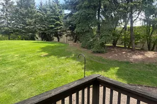 211 Monarch Dr, Streamwood, IL 60107 - Photo 12