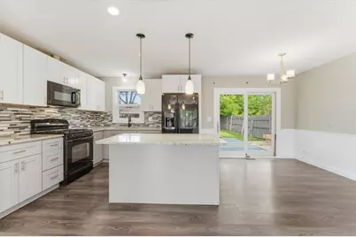 850 Gerald Avenue, South Elgin, IL 60177 - Photo 12