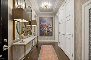 118 E Erie St, Chicago, IL 60611 - Photo 2