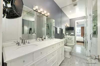 700 W Grand Avenue #3E, Chicago, IL 60654 - Photo 26